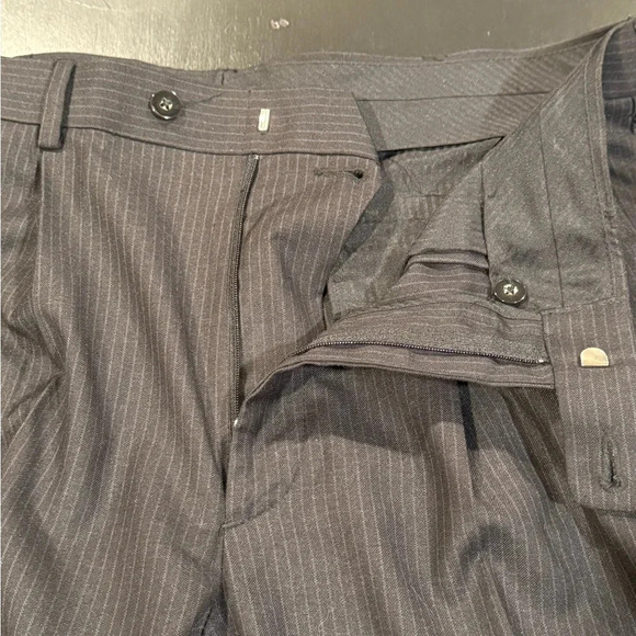 🍀2/$22 Axist 34x32 Pleated Front Pinstriped Cuffed Hem Black Dress Pants Mens - Picture 6 of 12